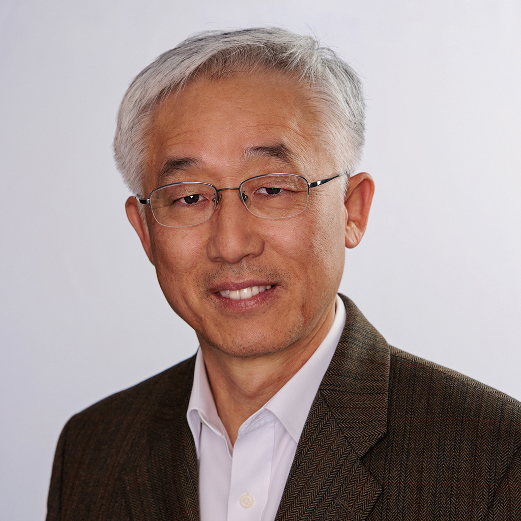Yun K Kang 被任命为 Superior Essex 的首席财务官，开启 2022 日历年。Kang 带来了广泛的全球金融和领导知识及经验。他曾在新泽西州的 LG Chem America 担任财务总监近 20 年。他还在 2010 年至 2015 年期间担任 LG Hausys America 的首席财务官，并于 2017 年至 2021 年期间在位于韩国首尔的 LG Miso Finance 担任首席执行官。